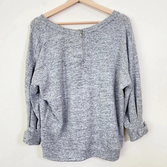 NAF NAF | V-NECK TOP - Picture 12 of 13